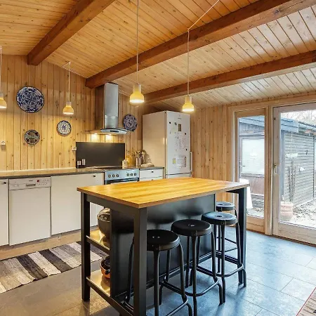 8 Person In Holb K 別荘