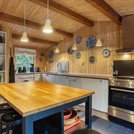 8 Person In Holb K 別荘